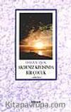 Akdeniz Kıyısında Bir Çocuk
