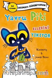 Yavru Piti Ellerini Yıkıyor