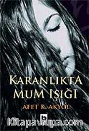 Karanlıkta Mum Işığı