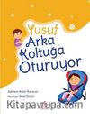 Yusuf Arka Koltukta Oturuyor