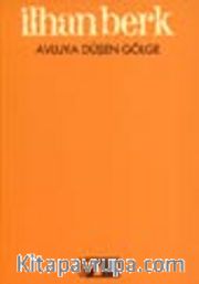 Avluya Düşen Gölge