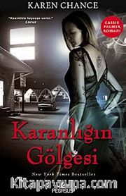 Karanlığın Gölgesi