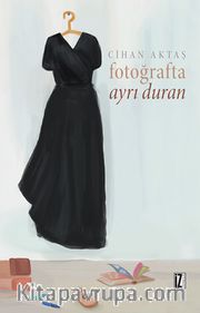 Fotoğrafta Ayrı Duran