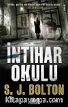 İntihar Okulu