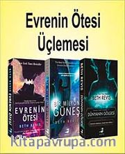 Evrenin Ötesi Üçlemesi